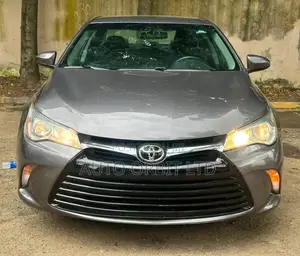 Toyota Camry 2017 Gray