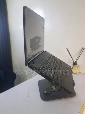 Laptop Lenovo ThinkPad X131e 4GB Intel Celeron HDD 320GB