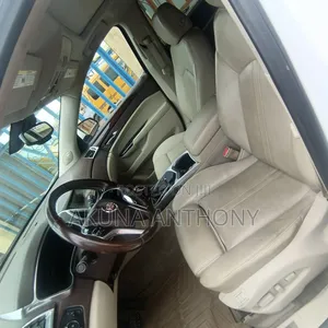 Cadillac SRX 2013 White