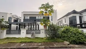 5bdrm Duplex in Ajah for sale