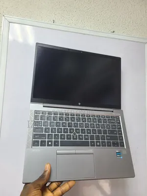 Laptop HP ZBook Firefly 14 G7 16GB Intel Core i5 SSD 256GB