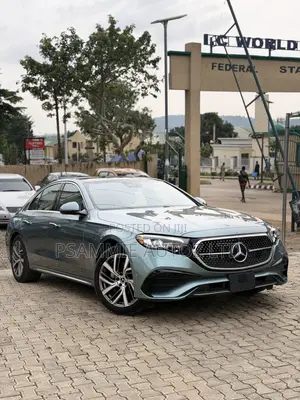 Mercedes-Benz E350 2024 Green