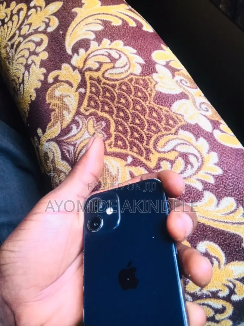 Apple iPhone 12 mini 64 GB Black