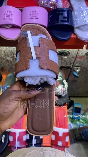 Quality Leather Slide for Ladies