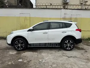 Toyota RAV4 2014 White