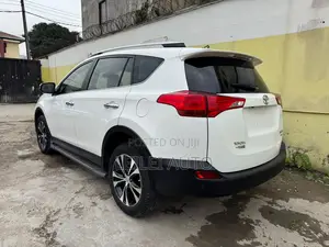 Toyota RAV4 2014 White