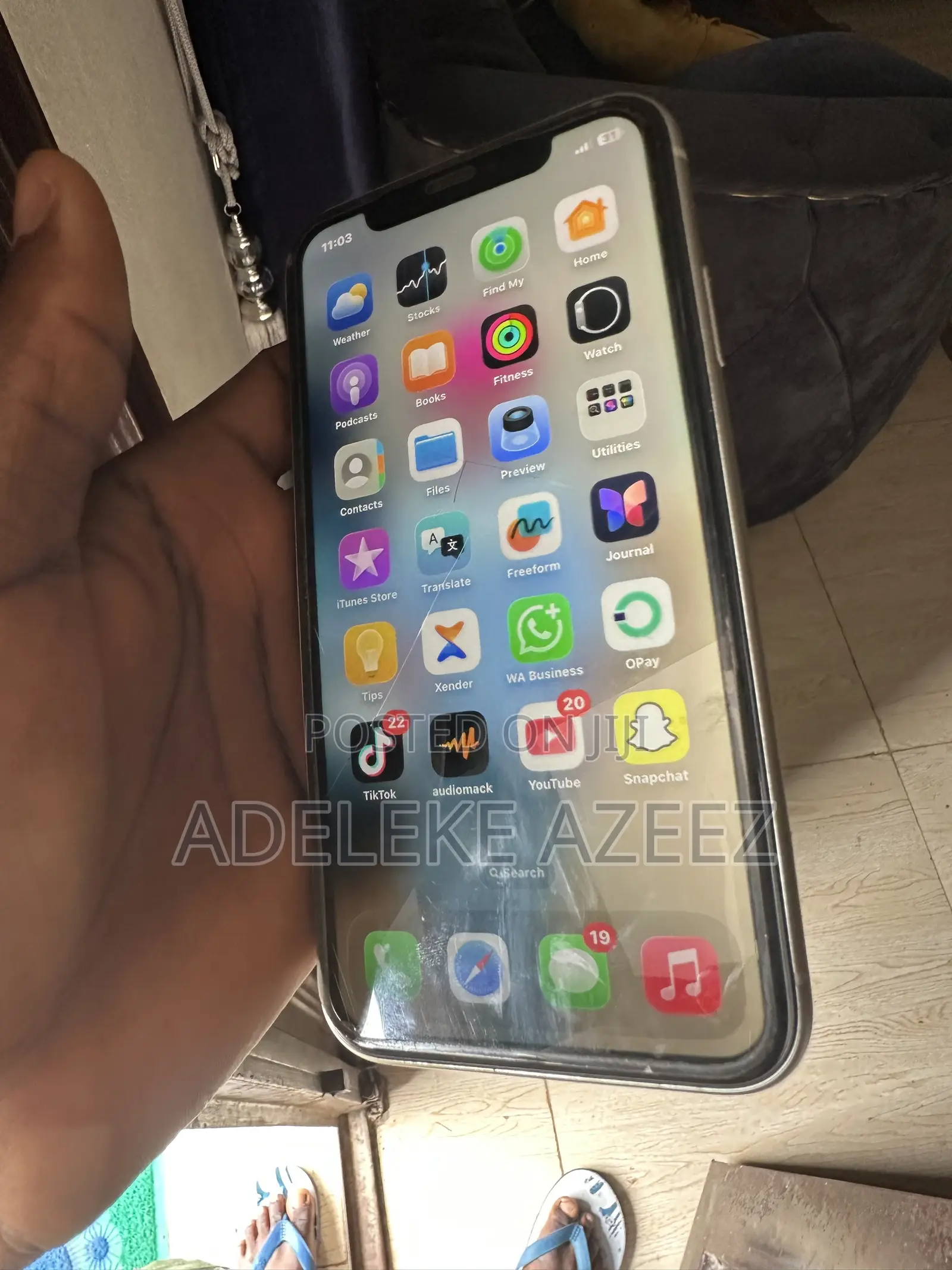 Apple iPhone 11 64 GB Gray
