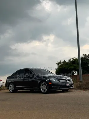 Mercedes-Benz C300 2013 Black