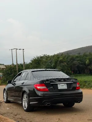Mercedes-Benz C300 2013 Black