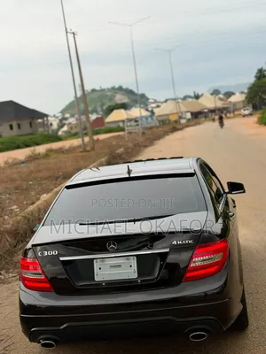 Mercedes-Benz C300 2013 Black