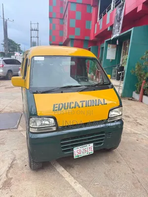 Suzuki APV Minibus 2008 Yellow