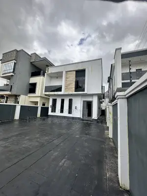 4bdrm Duplex in Road 9 Estate, Obio-Akpor for rent