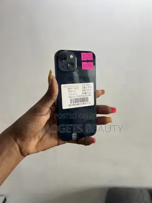 Apple iPhone 13 128 GB