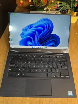 Laptop Dell XPS 13 9350 8GB Intel Core i5 SSD 160GB