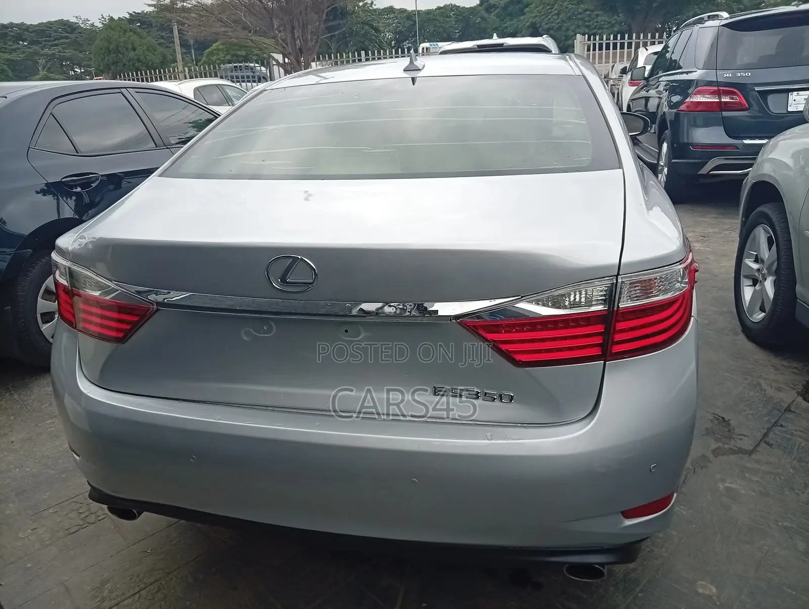 Lexus ES 2013 Silver