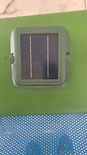 DP Solar Flood Light - DP-7171