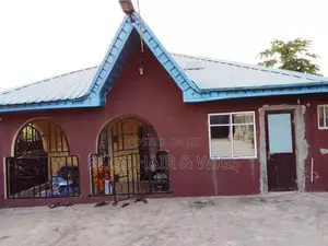 2bdrm Bungalow in Ado-Odo/Ota for sale