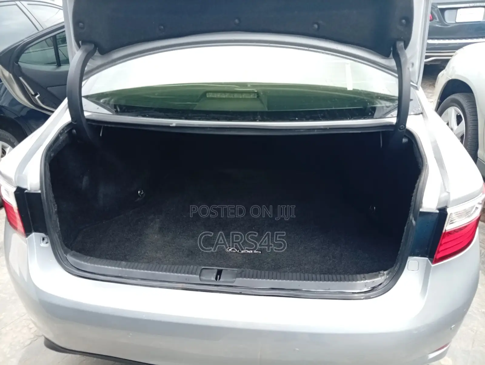 Lexus ES 2013 Silver