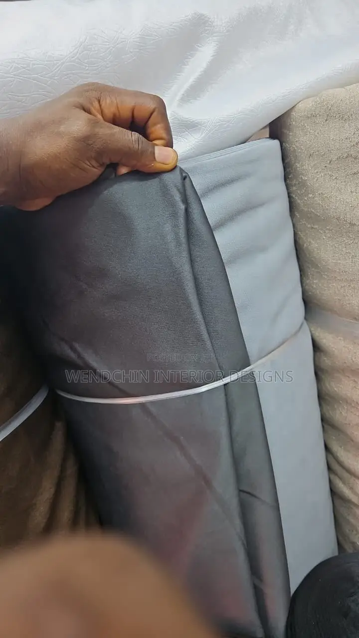 Stock Curtain