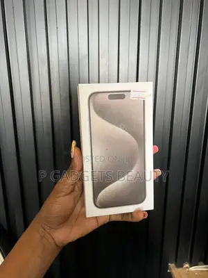 New Apple iPhone 15 Pro 256 GB