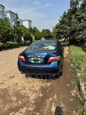 Toyota Camry 2010 Blue