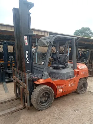 4tons Toyota Forklift