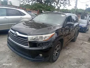 Toyota Highlander 2016 Black
