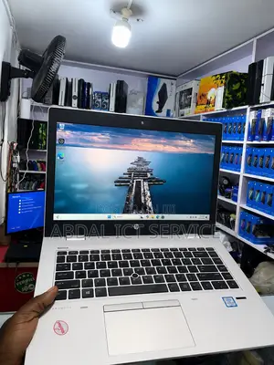 Laptop HP ProBook 440 G5 8GB Intel Core i5 SSD 256GB
