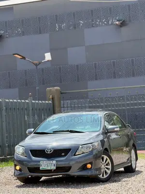 Toyota Corolla S 4dr Sedan (1.8L 4cyl 4A) 2010 Gray
