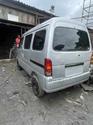 Suzuki Every 2010 Silver