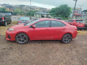 Toyota Corolla 2017 Red