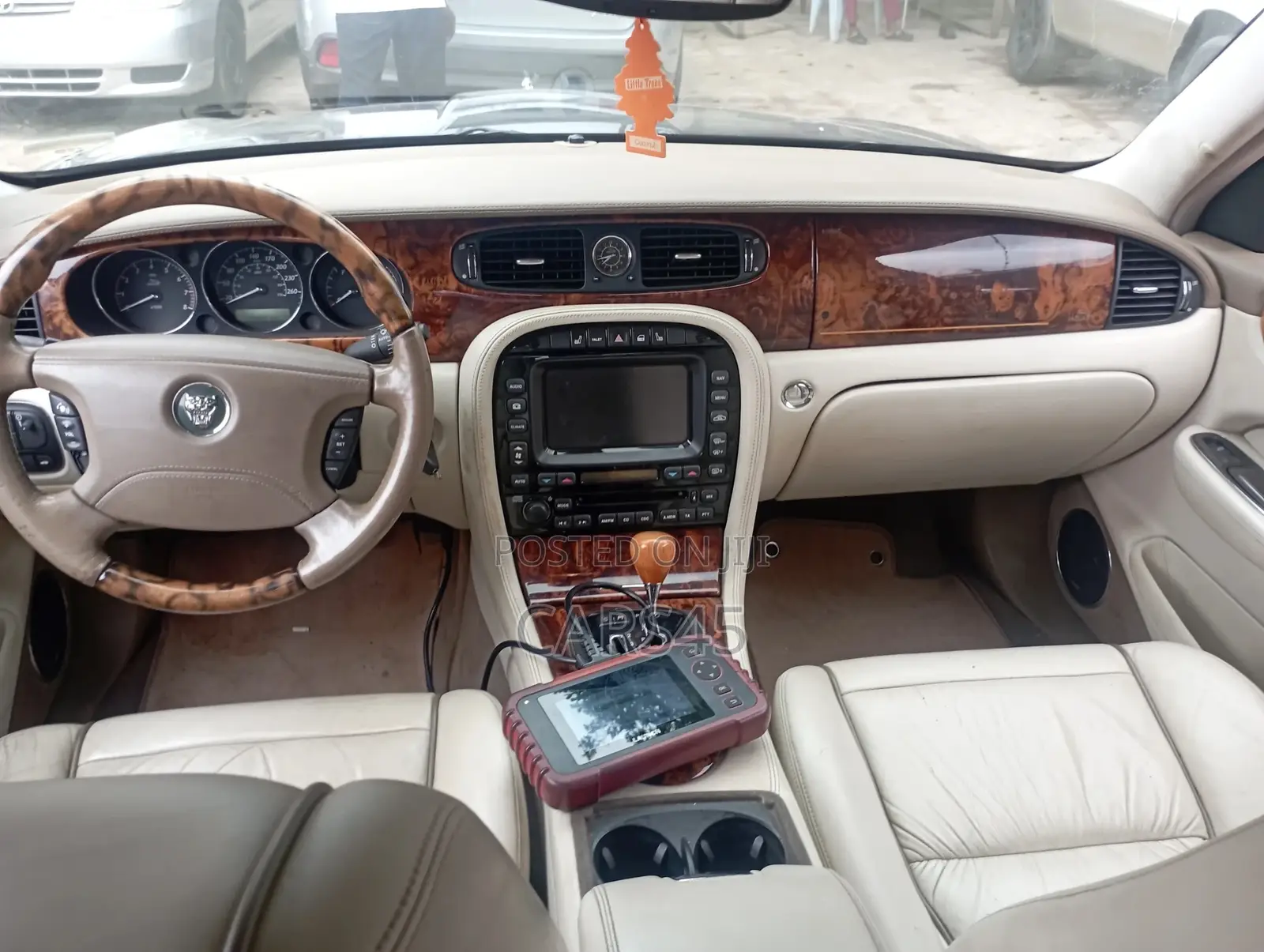 Jaguar XJ Vanden Plas 2004 Gray