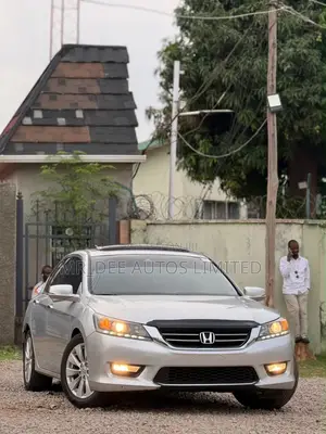 Honda Accord EX-L V-6 4dr Sedan (3.5L 6cyl 6A) 2014 Silver