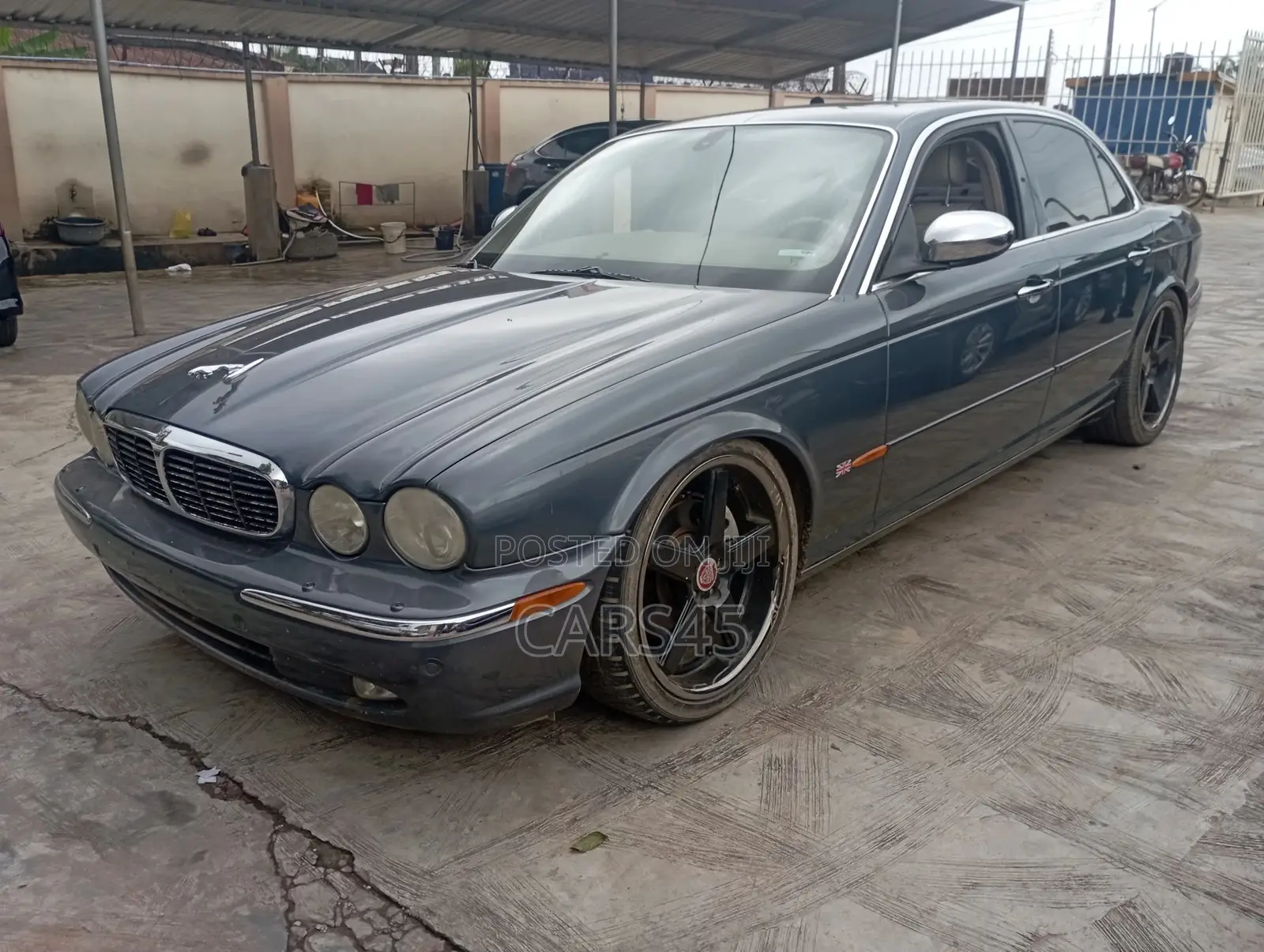 Jaguar XJ Vanden Plas 2004 Gray