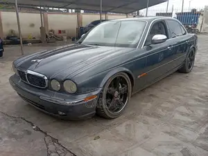 Jaguar XJ Vanden Plas 2004 Gray