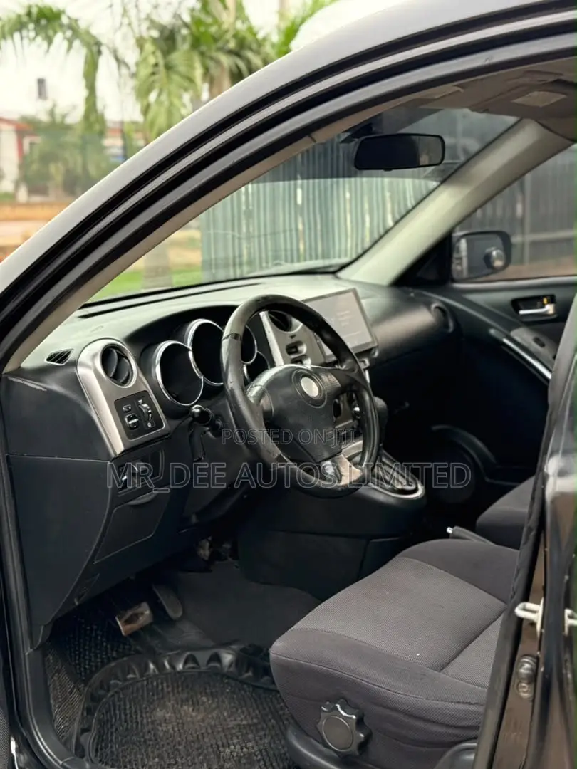 Toyota Matrix 2004 Black