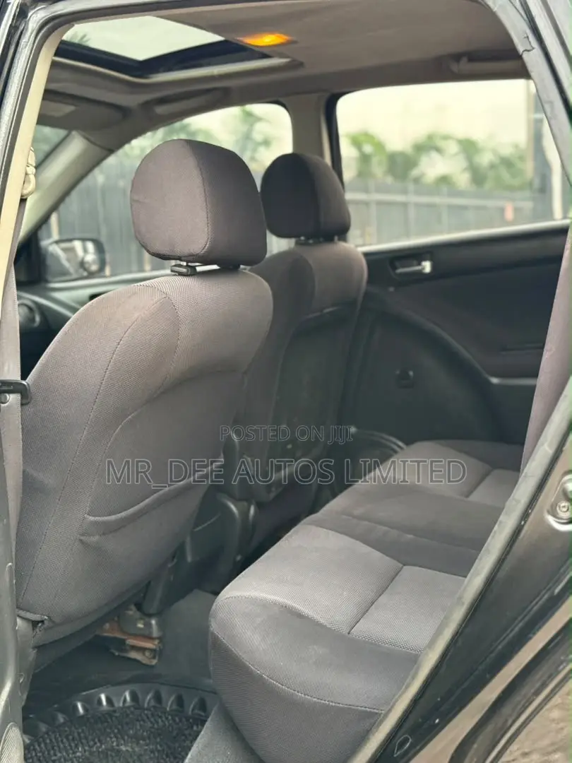 Toyota Matrix 2004 Black