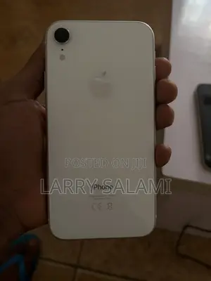 Apple iPhone XR 64 GB Gray