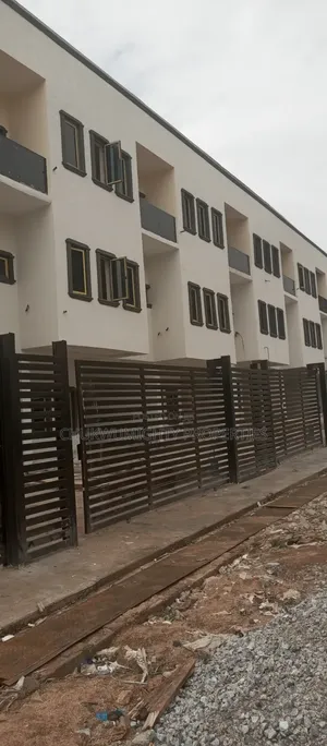 4bdrm Duplex in Katampe Property for sale