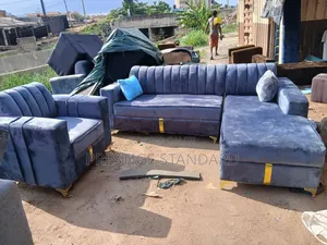 Living Room Couch With Single