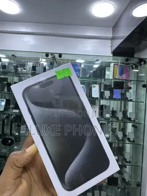 New Apple iPhone 15 Pro 128 GB Black