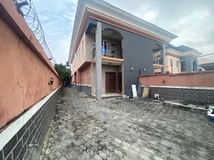 3bdrm Apartment in Lekki Phase 1 for rent