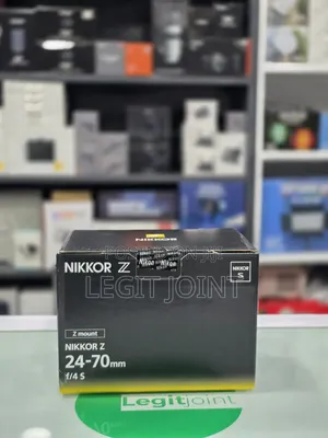 Nikon Z 24-70mm F4
