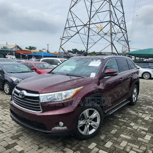 Toyota Highlander 2016 Red