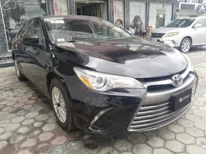 Toyota Camry 2016 Black