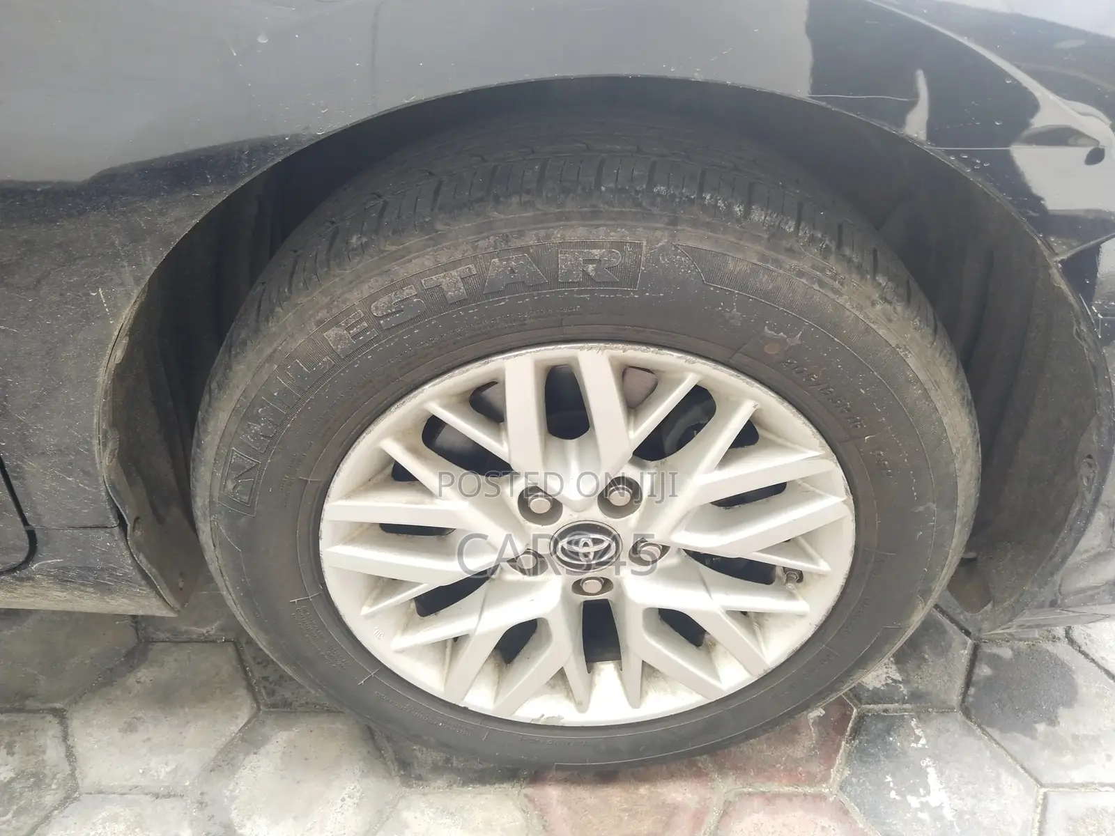 Toyota Camry 2016 Black
