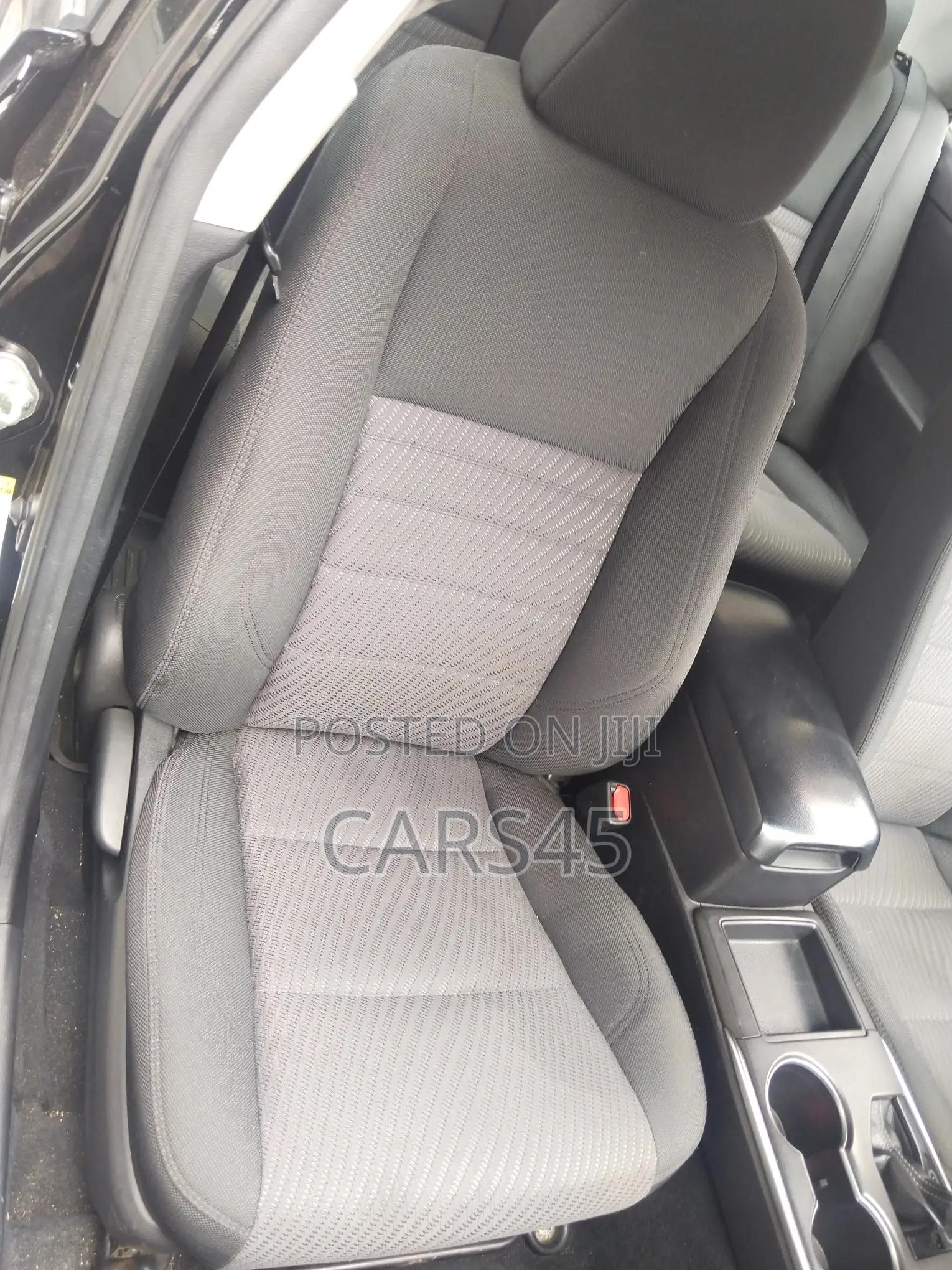 Toyota Camry 2016 Black