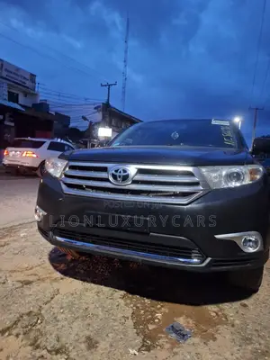 Toyota Highlander 2013 Black