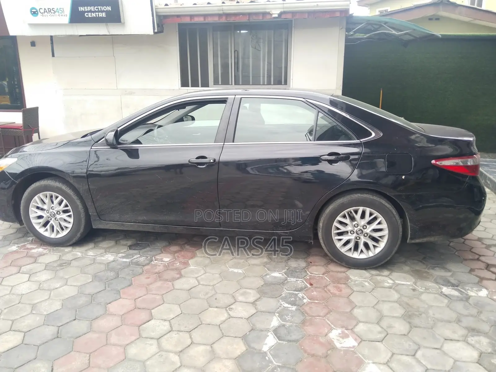 Toyota Camry 2016 Black