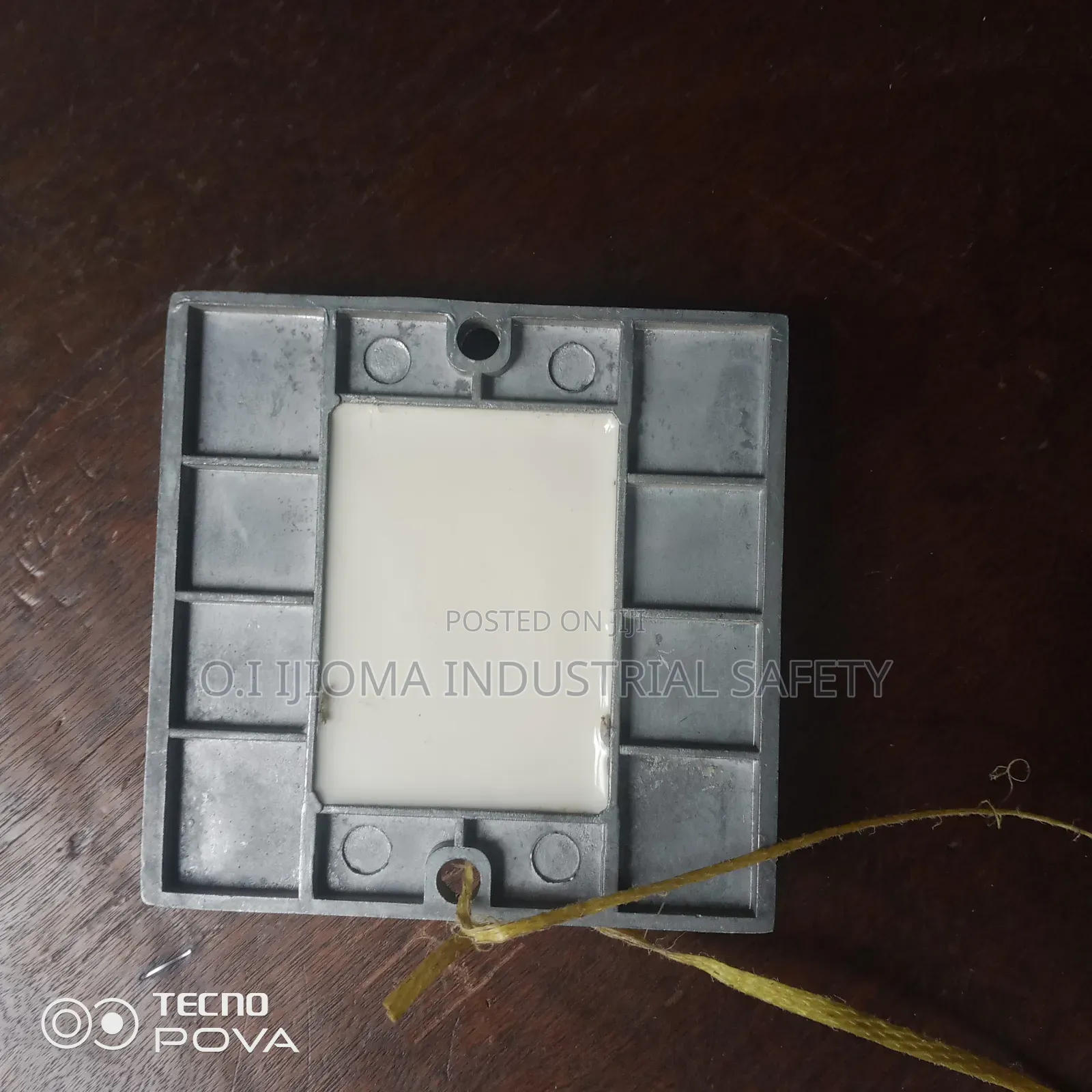 Solar Stud